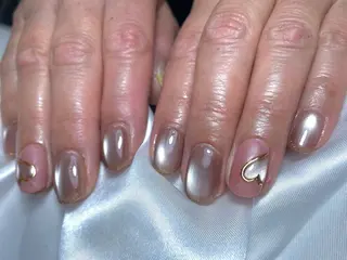 ネイル alma (アルマ)のネイルデザイン