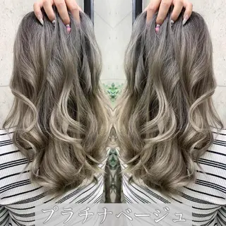 ロング H所属・H (エイチ) 烏丸御池店のヘアスタイル