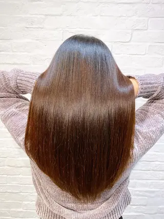 セミロング カラー 普通の美容室じゃない ‼️/若林のヘアスタイル