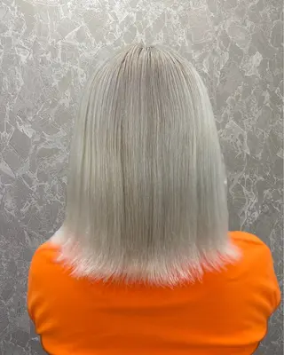 ミディアム 横田 ひかるのヘアスタイル