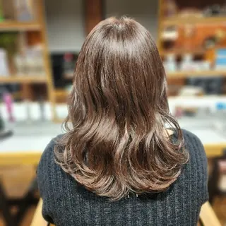 セミロング カラー O.hair designers所属・シールエクステ🎀 ホシノ🕒ユウカのヘアスタイル