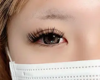 マツエク・マツパ 【那覇/束感まつ毛】 ｷｬﾒﾙのマツエク・マツパデザイン