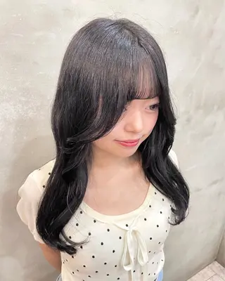 ロング カラー ヘアアレンジ 【ピンク/韓国ヘア/ ヘアセット】亜海のヘアスタイル