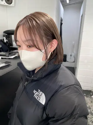 ショート カラー パーマ ヘアアレンジ メンズ キッズ ネイル マツエク・マツパ アイブロウ 艶ハイトーン/ヘア アレンジAYAKAのヘアスタイル