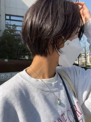 ショート VOICE所属・MIRI MIRIのヘアスタイル