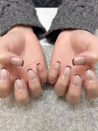 ネイル Guarendo錦糸町店所属・ガレンドウ 白澤 愛子のネイルデザイン