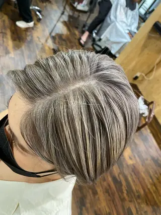 ショート カラー 髪質改善/レイヤー カット手塚奨のヘアスタイル