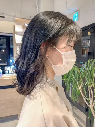 ミディアム カラー ヘアアレンジ yuka .のヘアスタイル