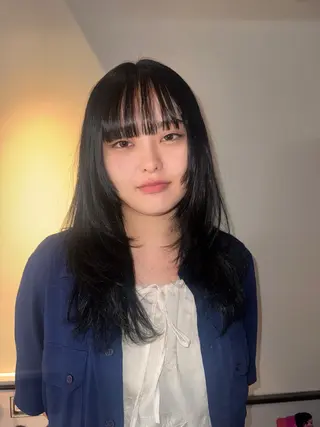 セミロング aco ohnoのヘアスタイル