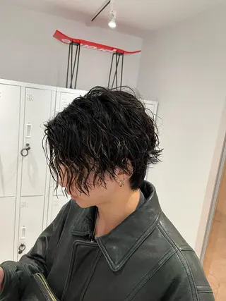 ショート パーマ メンズ 波巻きスパイラル🌀 新潟/万代/山下優のヘアスタイル