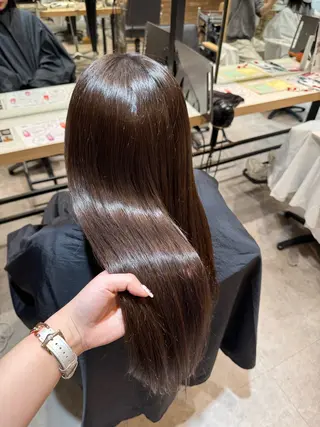 カラー Miyuu🎀カラー マツエク・ストレートのマツエク・マツパデザイン