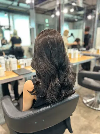 ロング カラー 赤み消しカラー 🍀JUNKIのヘアスタイル