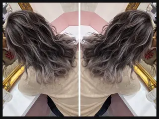 セミロング カラー パーマ ヘアアレンジ メンズ キッズ ネイル マツエク・マツパ 酸性ストレート 髪質改善大槻勇樹のヘアスタイル