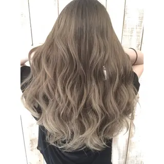 ロング カラー 井上 一平のヘアスタイル