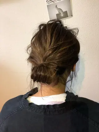 ショート カラー ヘアアレンジ stream1st所属・ツヤカラー 🕊️sayakaのヘアスタイル