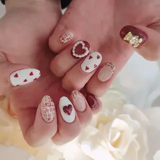 ネイル RUNWAY 　　の眉毛・アイブロウイメージ