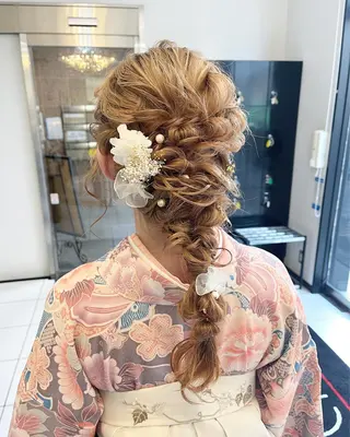 ロング ヘアアレンジ channel所属・Natsumi ❤︎のヘアスタイル