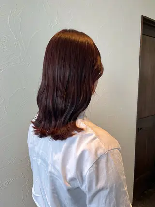 ミディアム カラー 山田 花帆のヘアスタイル