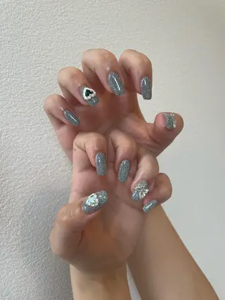 ネイル 束感まつ毛/ネイル/ LED♥KIRARAのマツエク・マツパデザイン