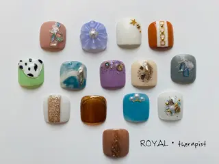 ネイル 【尾下】 ロイヤル•セラピストのネイルデザイン