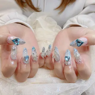 ネイル 🎀erika 長さだし💗モチ最高のネイルデザイン