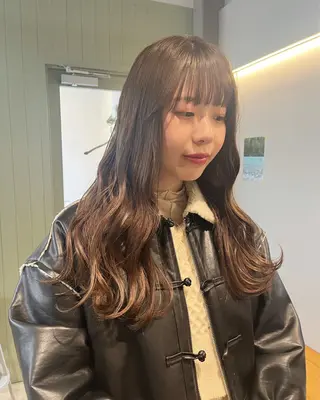 ロング カラー 林 優花のヘアスタイル