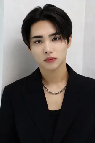 ショート 【公式】Men's salonLUCEYのヘアスタイル