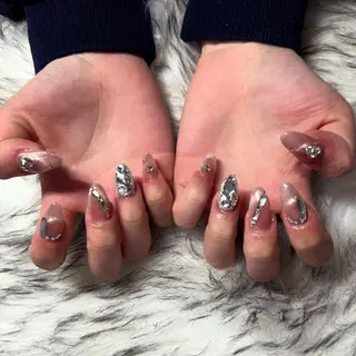 セミロング mao .のネイルデザイン