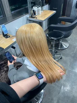 セミロング カラー ハイトーン 横浜💞ミオのヘアスタイル