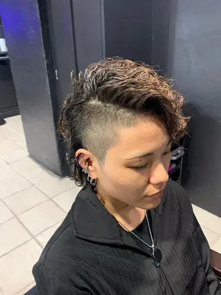 ミディアム メンズ メンズパーマ/難波/ 心斎橋　室園亮佑のヘアスタイル