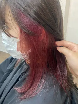 ミディアム カラー 関口 真琴のヘアスタイル