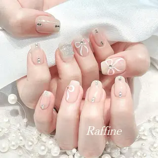 ネイル RAFFINE 月🦋🩵のネイルデザイン