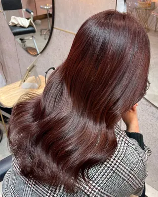 セミロング Loom.by Sea【新宿】所属・暖色カラー/新宿/韓 国風レイヤー鮫島志穂のヘアスタイル