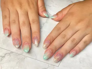ネイル Queennail 北堀江AYAのネイルデザイン