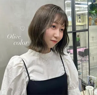 ミディアム カラー ナツミ/透明感カラー /酸性ストレートのヘアスタイル