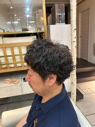 メンズ オーロ宝塚店所属・林 唯翔のヘアスタイル