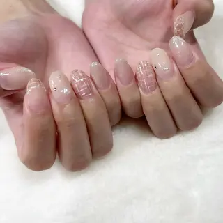 ネイル 東 千夏のネイルデザイン