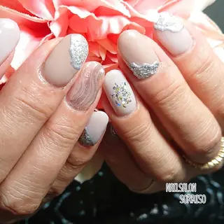 ネイル KOYAMA KIMIEのネイルデザイン