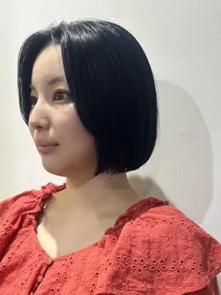 ショート 🐝 朝ラク・扱いや すいボブ／専門🐝のヘアスタイル