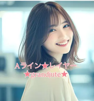 ミディアム カラー grand juteのヘアスタイル