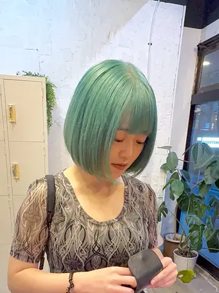 ショート カラー 🎨絶対に褒められる "店長"鈴木貴彦🎨のヘアスタイル