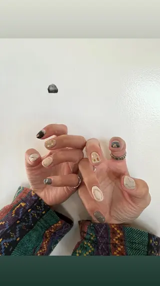 ネイル private nail salon &sumika所属・三輪 絢香のネイルデザイン