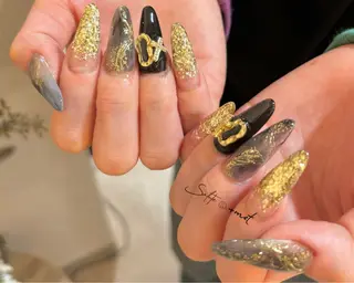 ネイル Salute本店 🦋仲原里佳のネイルデザイン