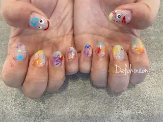 ネイル 岡本 友恵のネイルデザイン