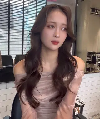 ミディアム カラー 🌫️大人韓国ヘア 🌫️naoyaのヘアスタイル