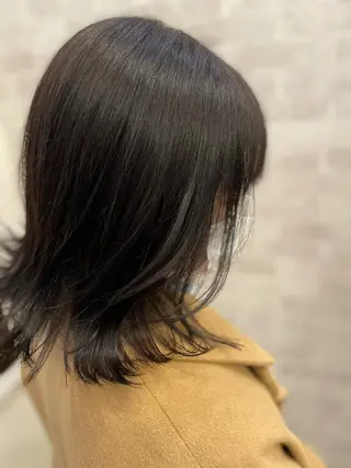 ミディアム カラー Well's TAIGAのヘアスタイル