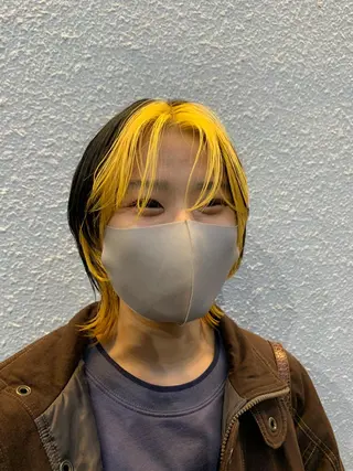 ショート カラー よしだ とおいのヘアスタイル