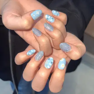 ネイル LACHIC所属・LACHIC NOZOMIのネイルデザイン