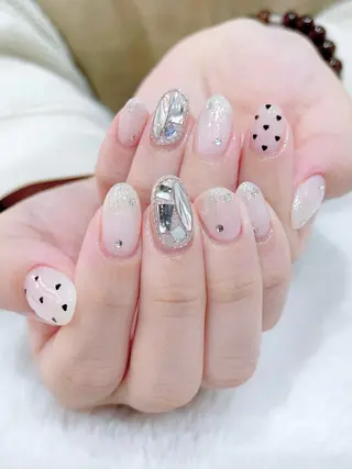 ネイル GLANDOLL MIKUのネイルデザイン