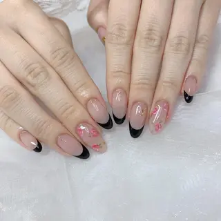 ネイル La neige* yuki 🥯🍑のネイルデザイン